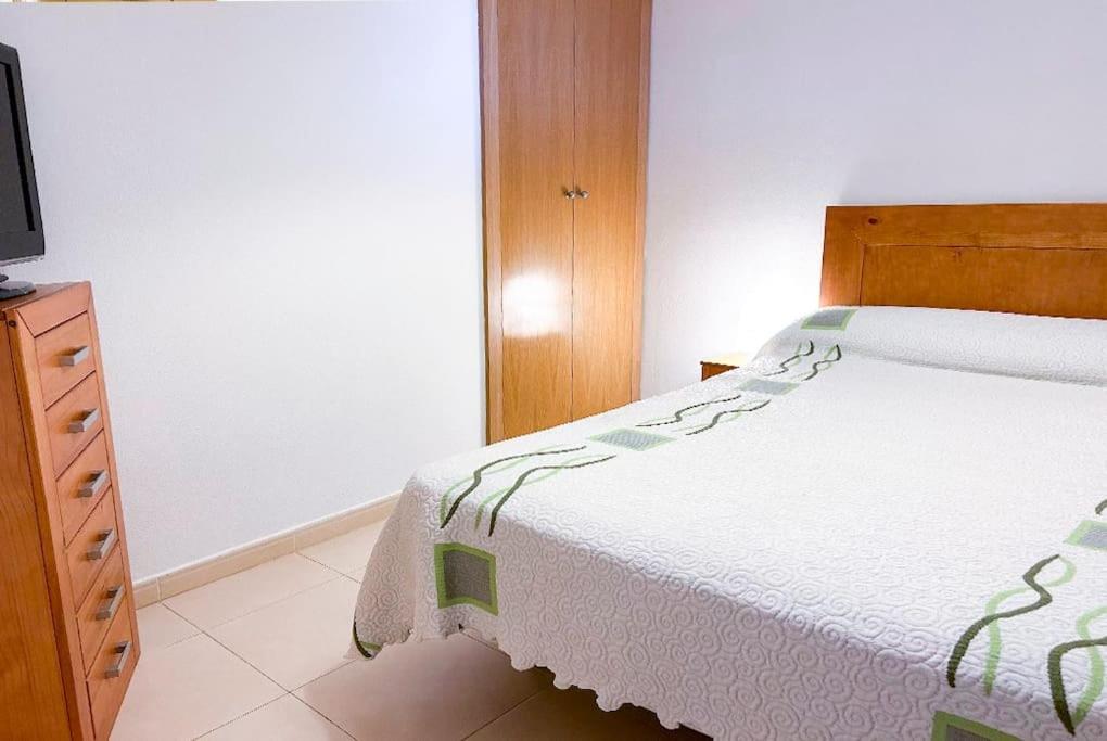 Piso Bajo 3 2 Banos Y Gran Terraza Dénia