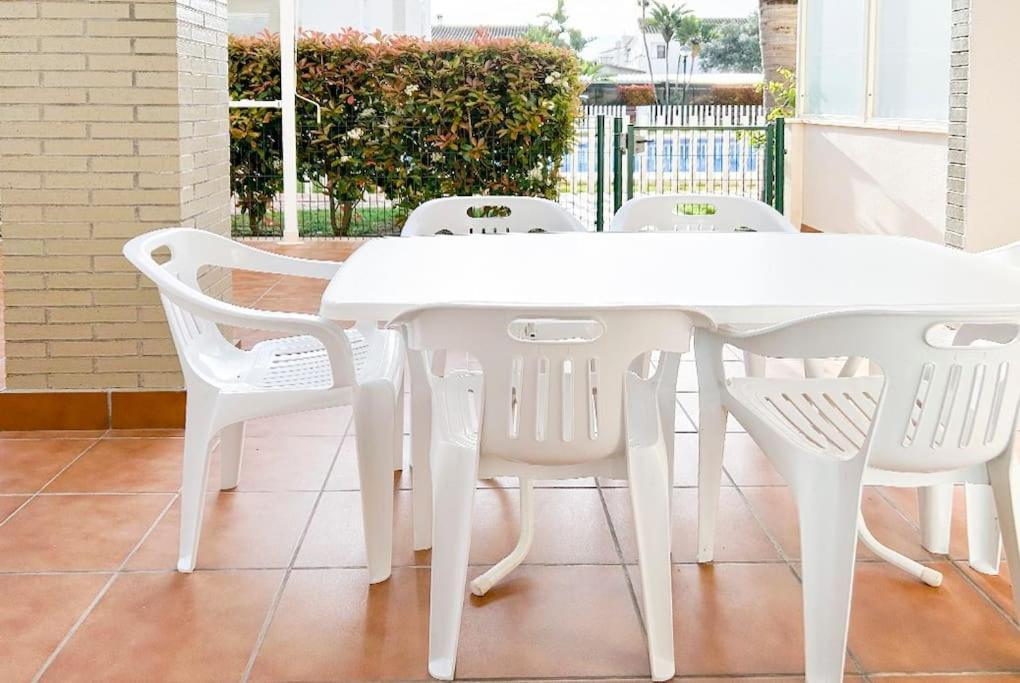 Piso Bajo 3 2 Banos Y Gran Terraza